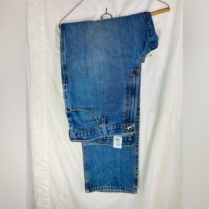 Cinch Green Label Relaxed Fit Tapered Leg 13” Rise Preowned.